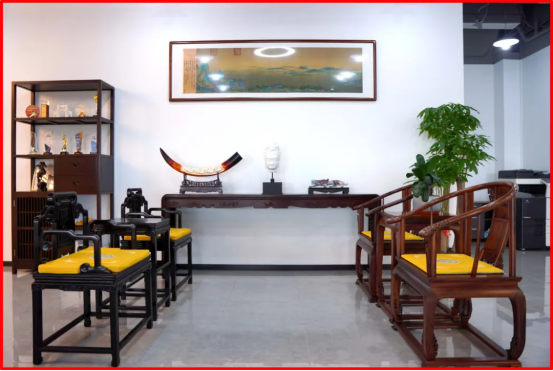 8d56ef38-15e4-4026-9d6e-87cb324c96a7